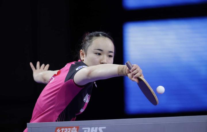 表现惊艳！伊力福拉提10中6贡献17分&半场上演精彩压哨